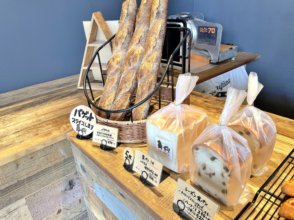 オーバル-店内③