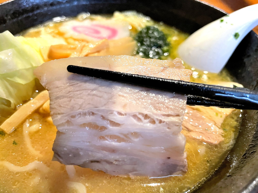 とんとんラーメン-食レポ7
