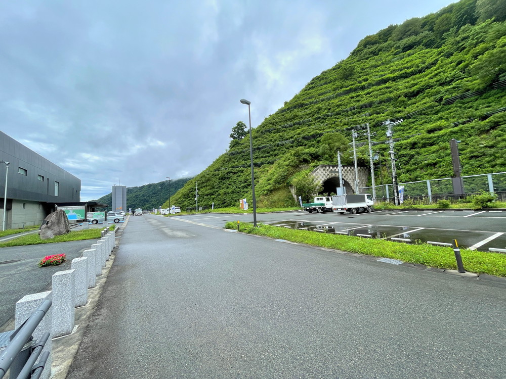 リトリートプラス-駐車場3