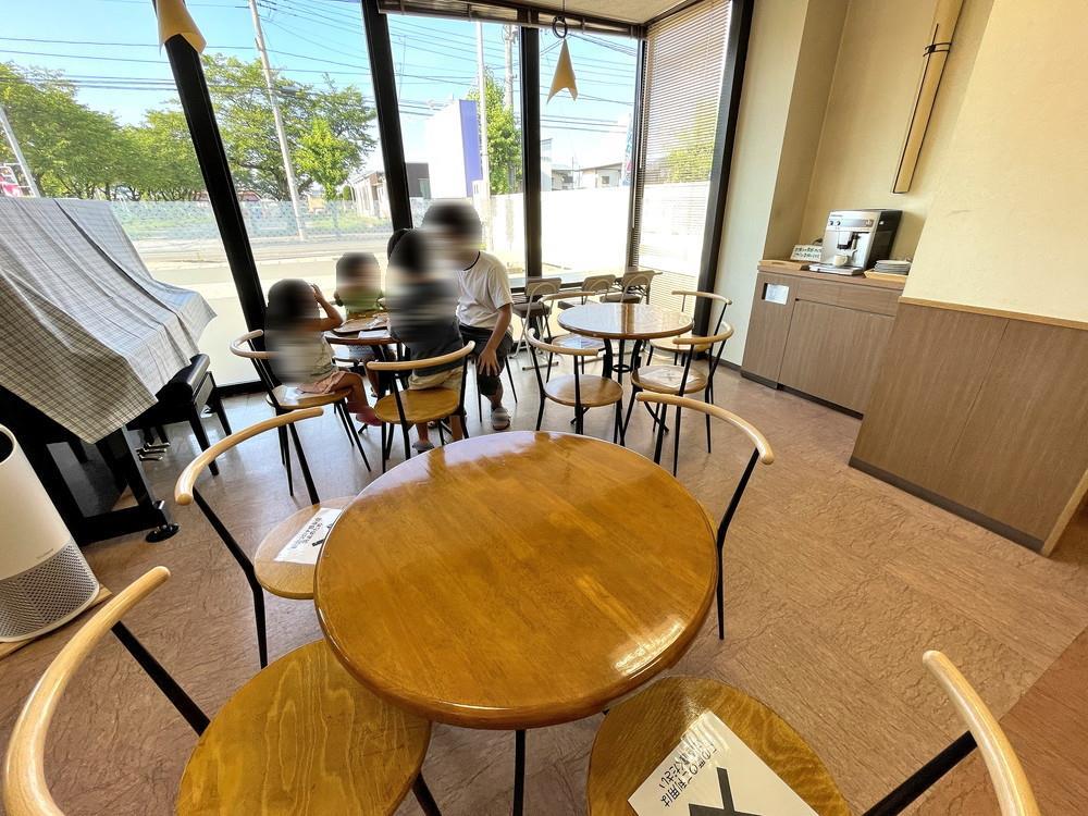 御菓子処-蝶谷-店内2