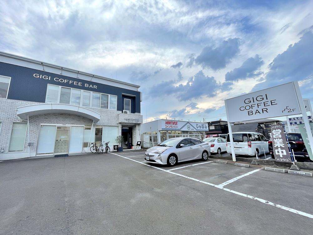 gigi-駐車場