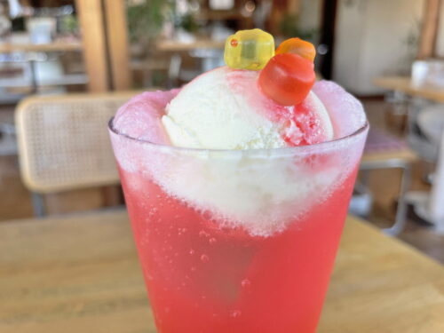 中村屋サンドイッチハウス-クリームソーダ②