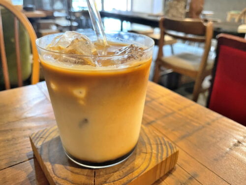ボタコーヒー-黒糖ラテ