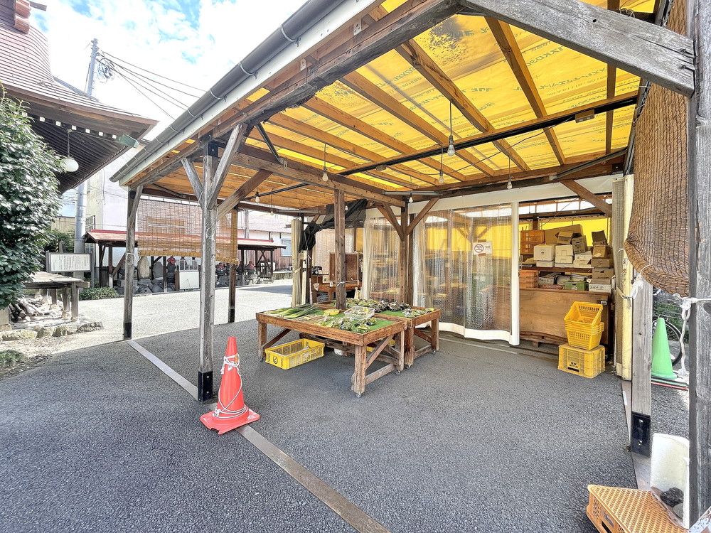 続おそばに-野菜売り場①