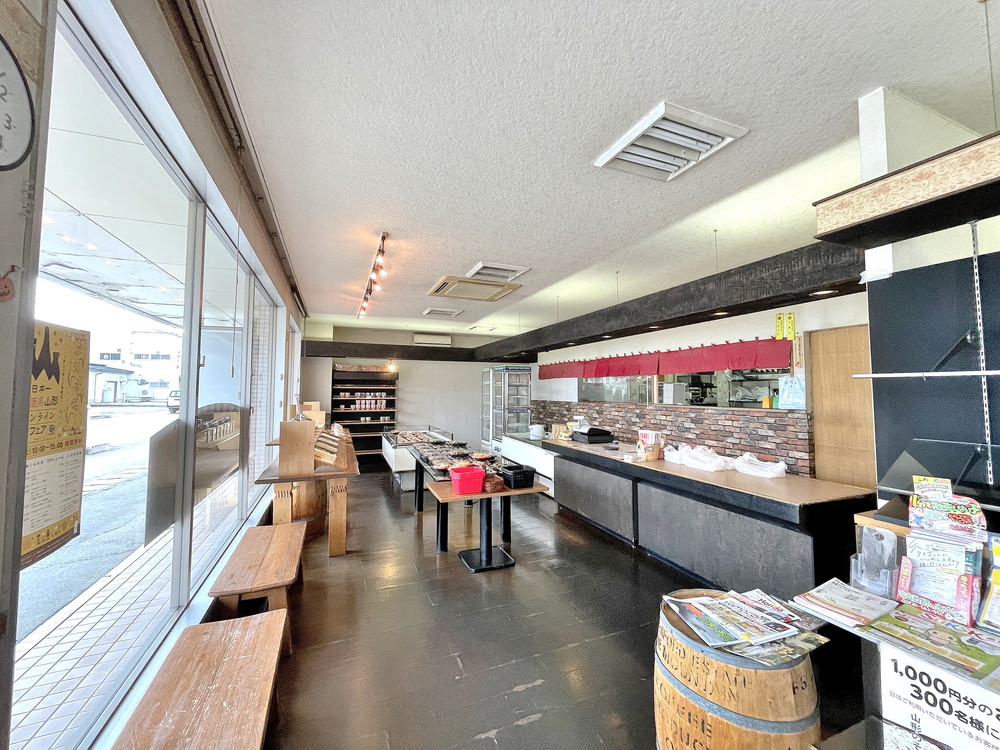番番屋-店内①