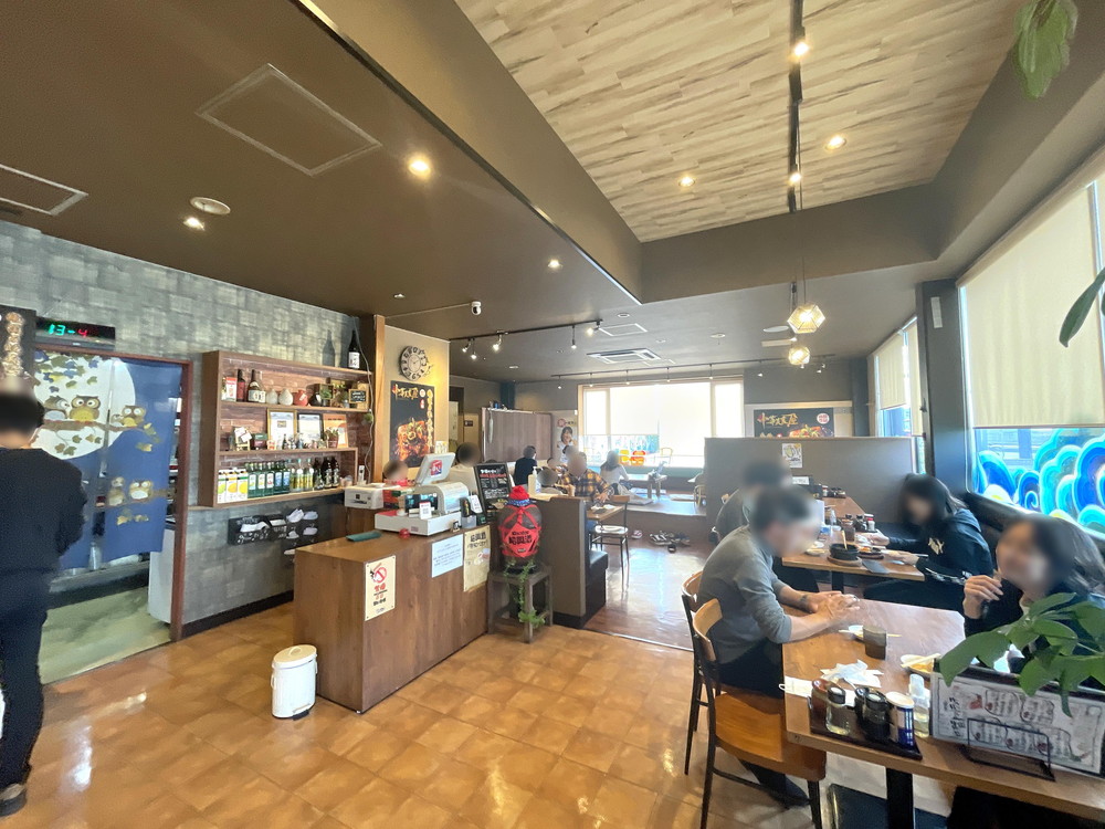 中華美食屋-店内2