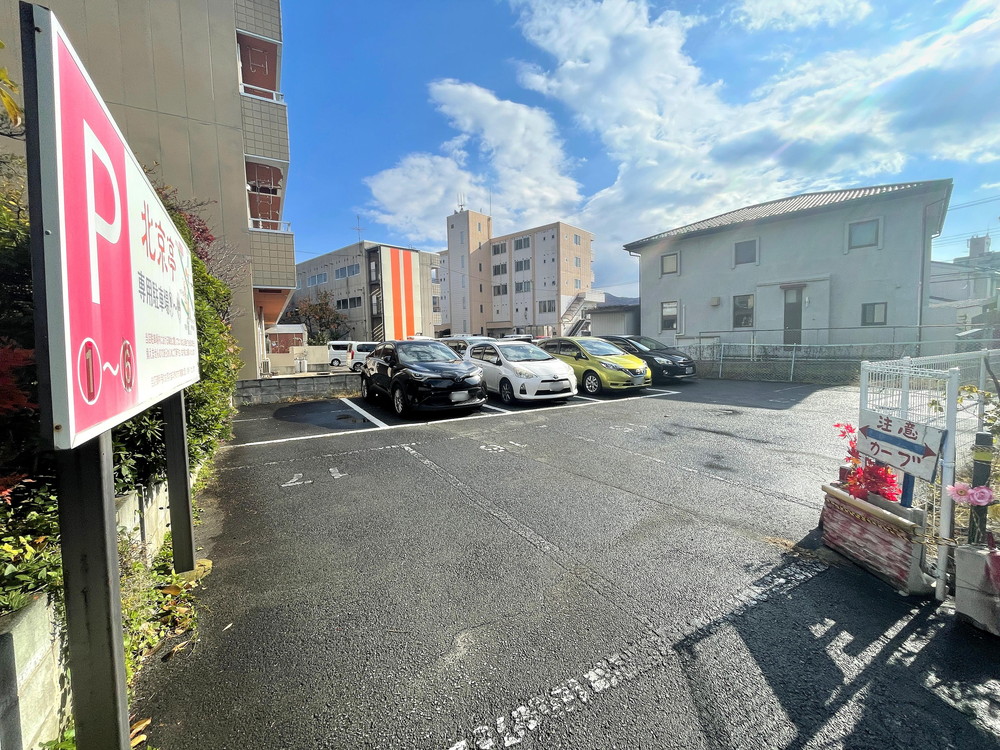 北京亭-駐車場3