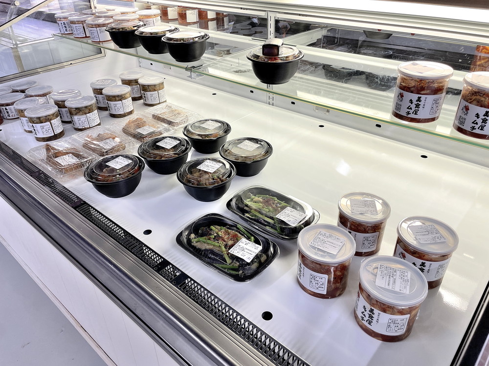 中華美食屋-餃子無人販売所-店内⑥