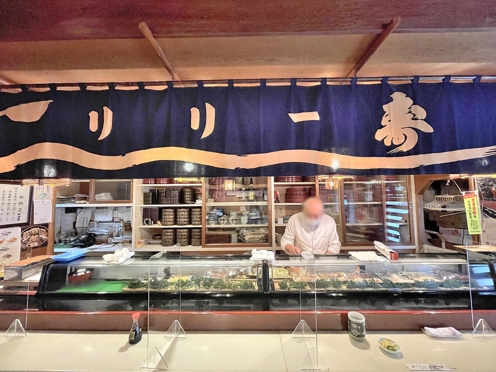 リリー鮨-店内②