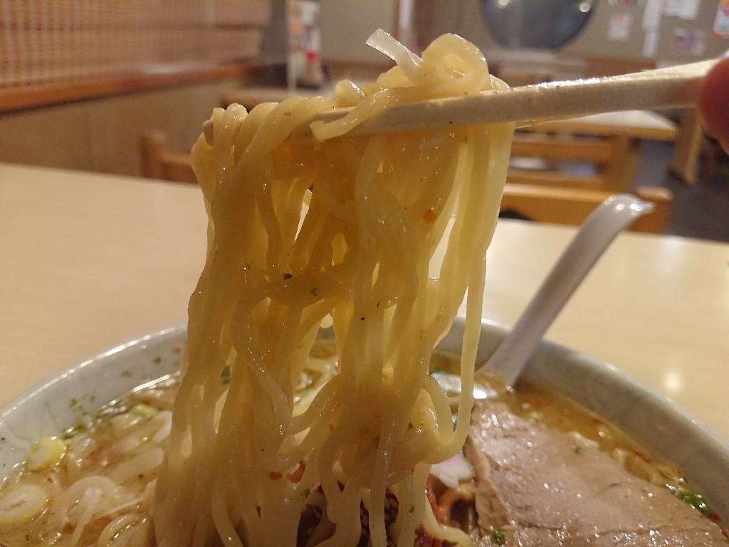 与右ェ門亭　南蛮めん