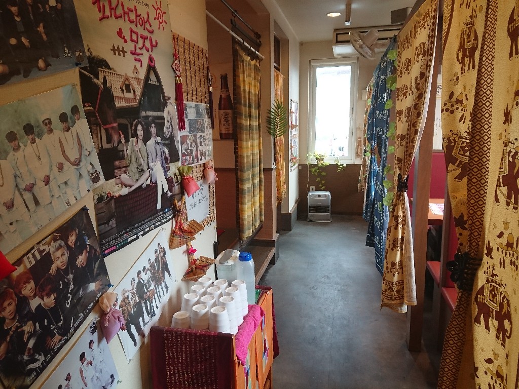くま3びき店内