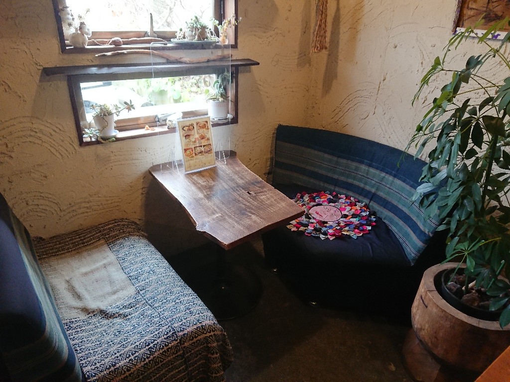 アジアンCAFEフォーチュン店内