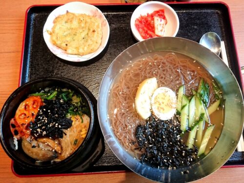 くま3びきくまスペシャル定食