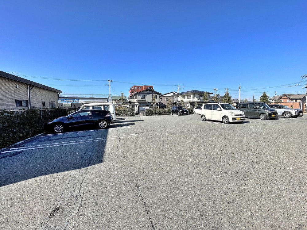 パン工房りあん-駐車場