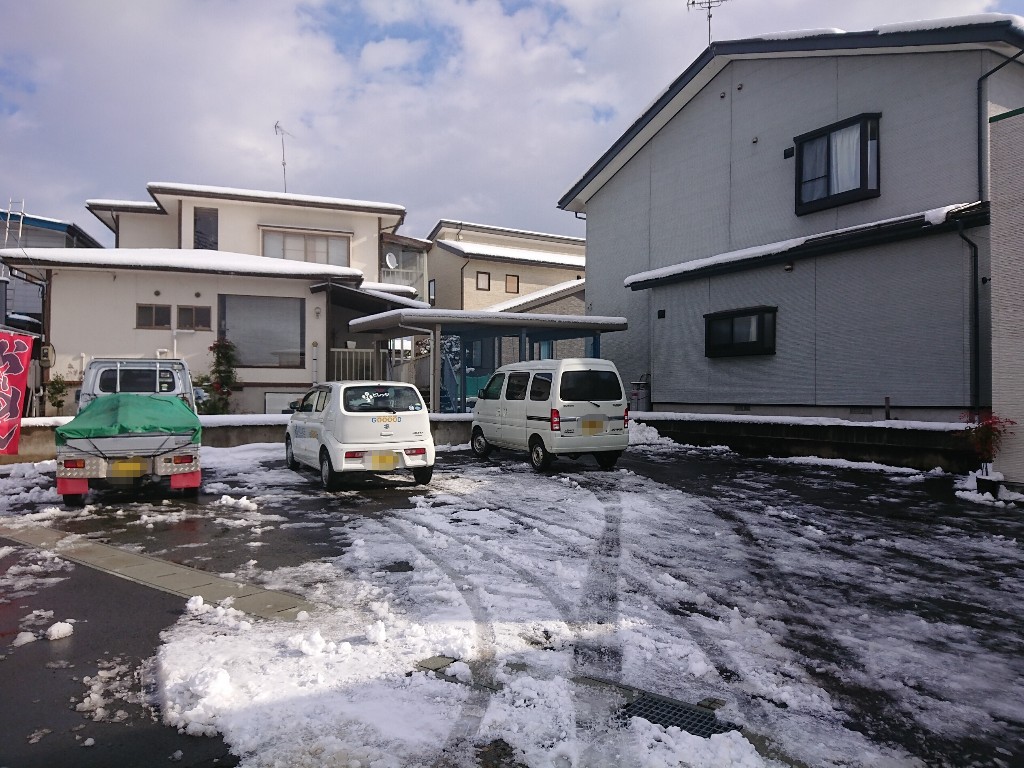 大もり家駐車場_copy_1024x768