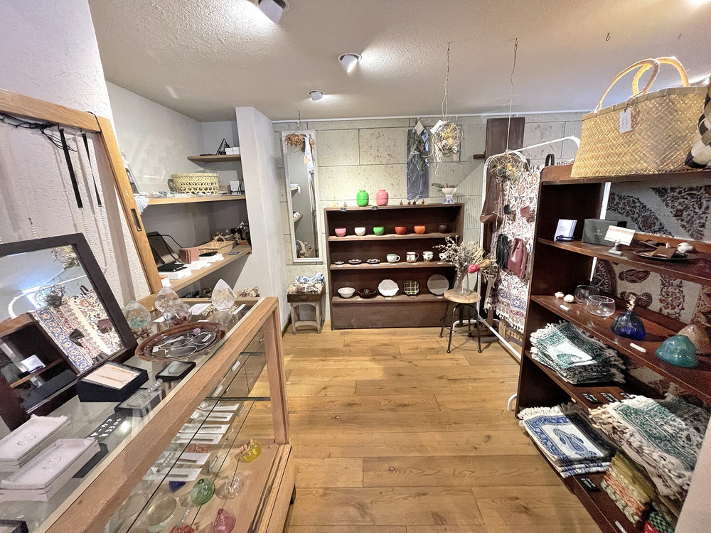 月と星-店内⑤