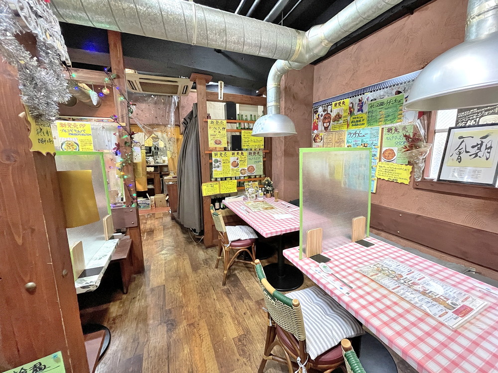 オモニ石BB-店内①
