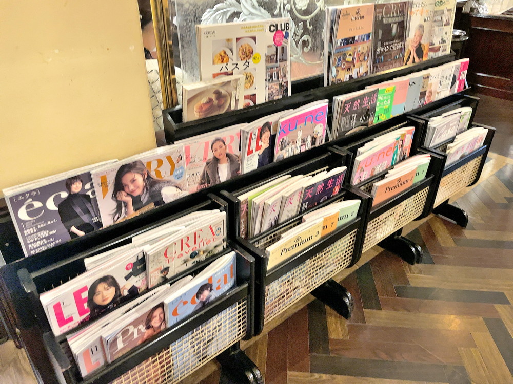 シャンソン物語-メ店内②