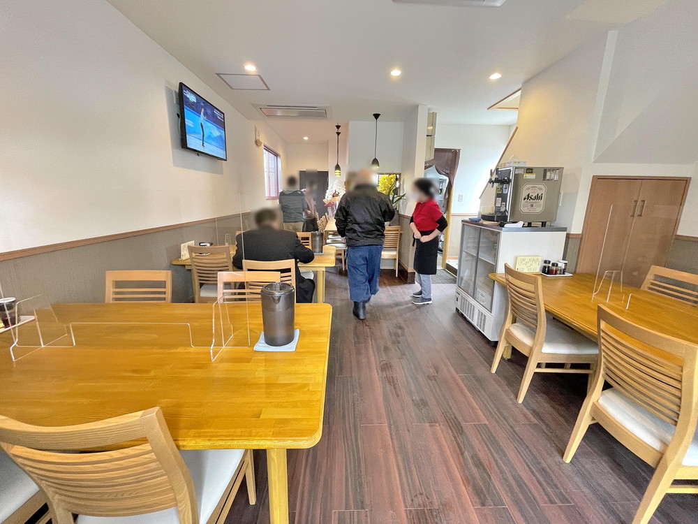 茜家-店内