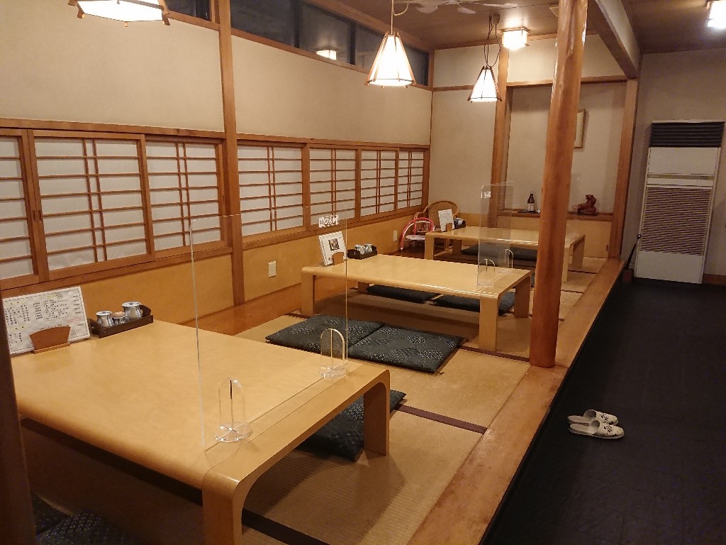 のろ川店内3_copy_1024x768