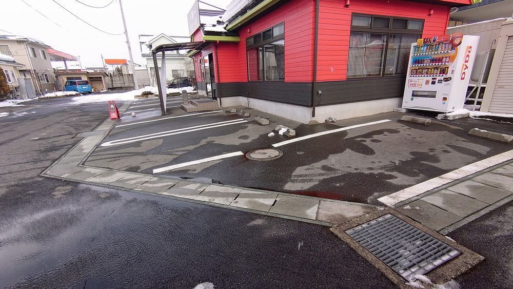 陣屋六兵衛-駐車場