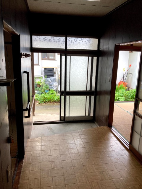 RESTA-before-玄関1