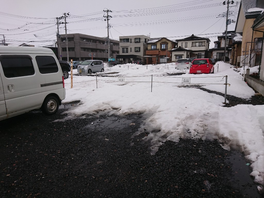 ラーメン中村家駐車場2_copy_1024x768