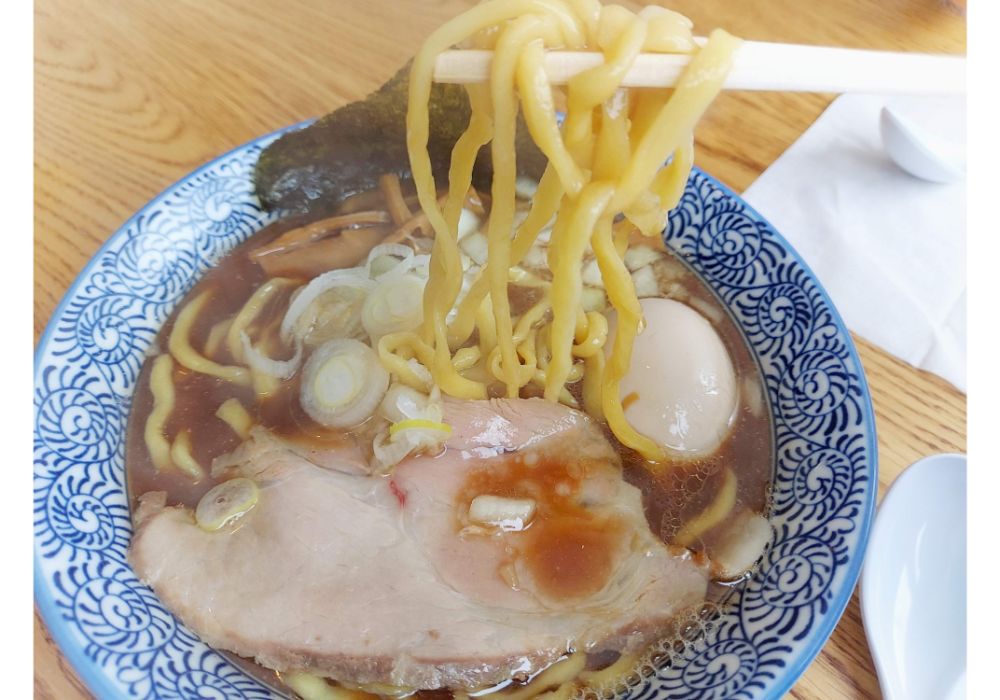 ラーメンゴローー食レポ３