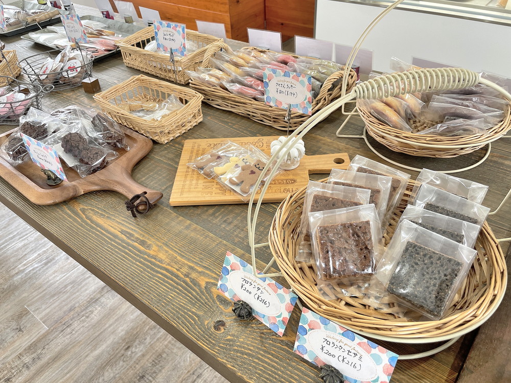 ciel-店内-焼き菓子②
