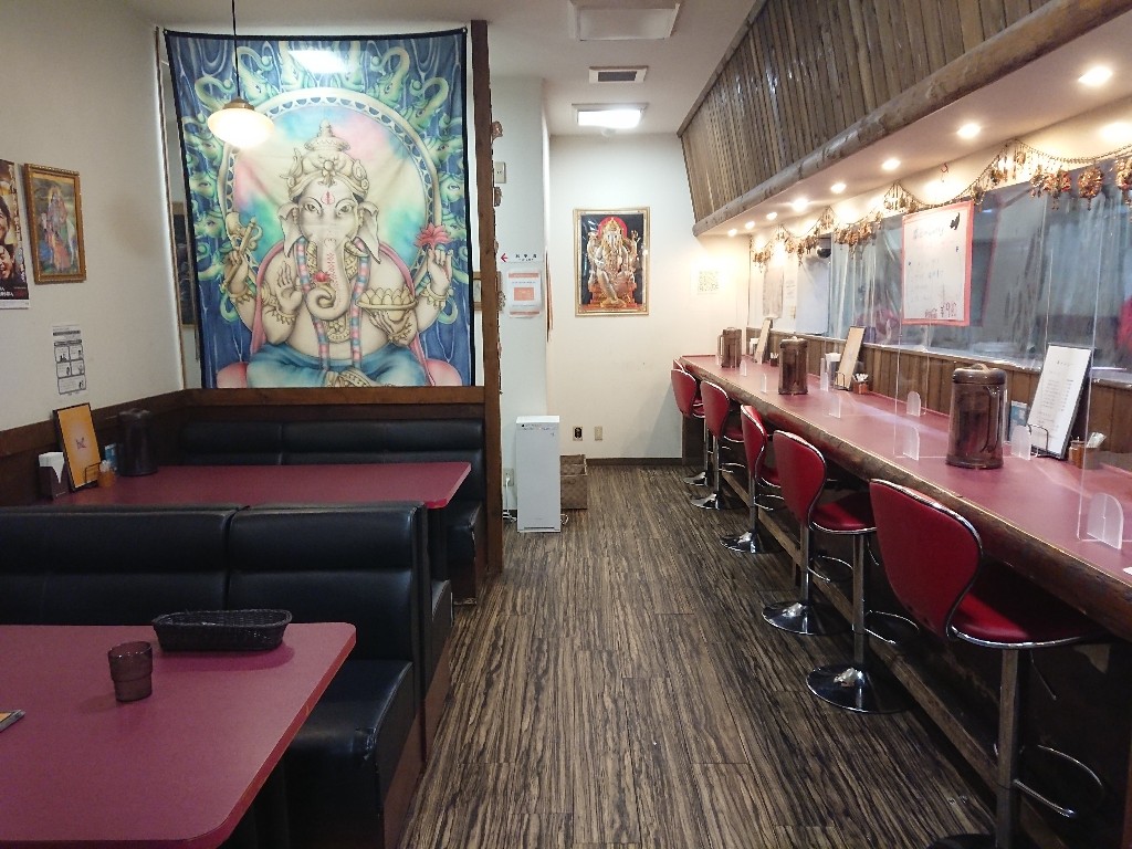 カシミール店内_copy_1024x768