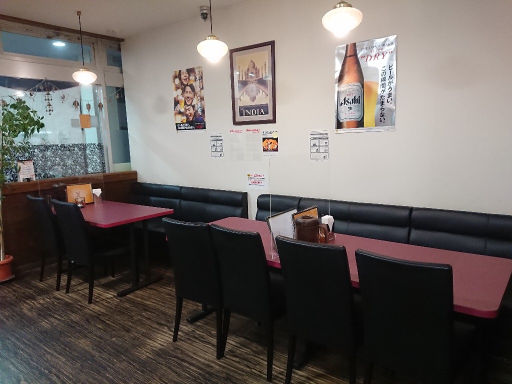 カシミール店内２_copy_1024x768