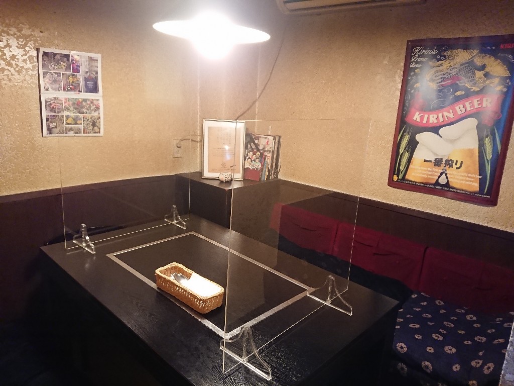 パリ食堂店内３_copy_1024x768