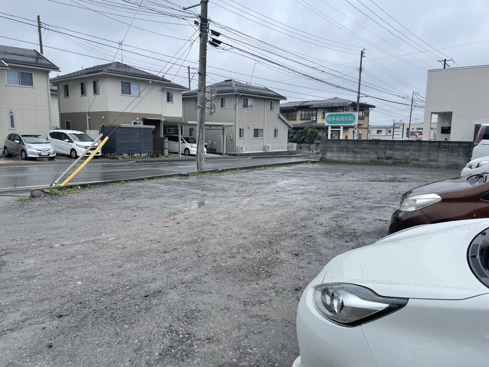 すし源-駐車場2