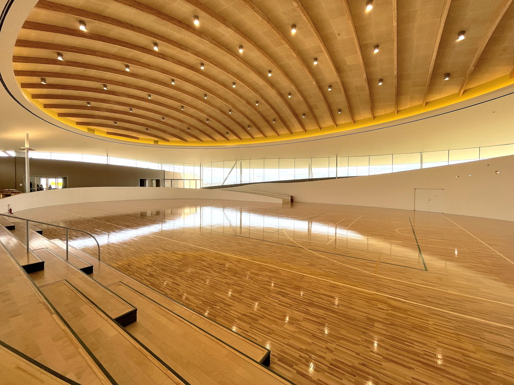 コパル-たいいくかん1