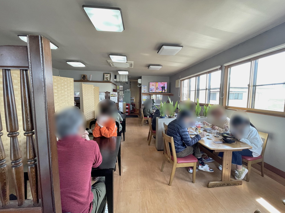 修ちゃんラーメン-店内1