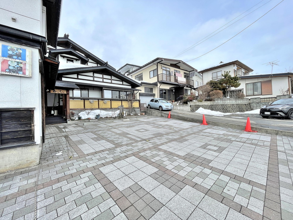 ありんくりん-駐車場