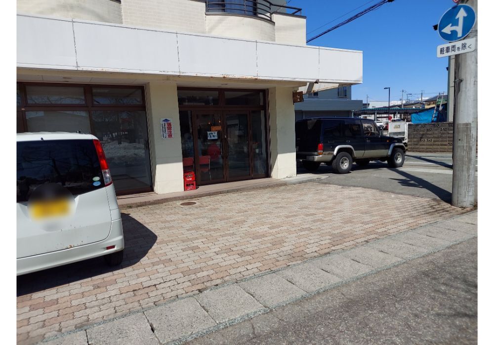 トレイズー駐車場