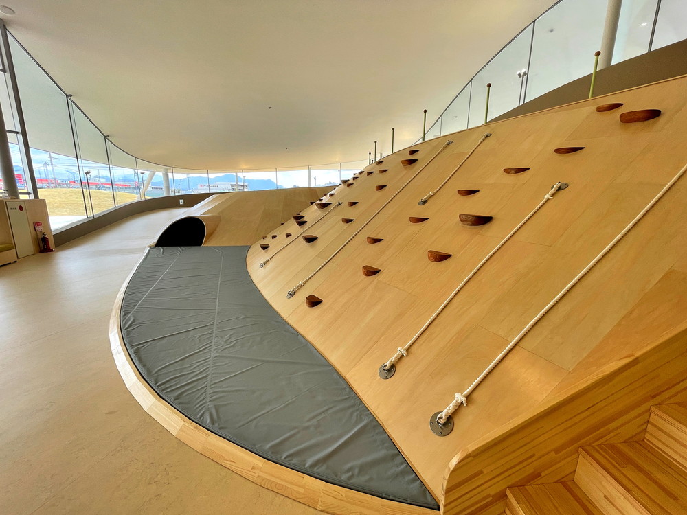 コパル-おおがたゆうぎじょう3