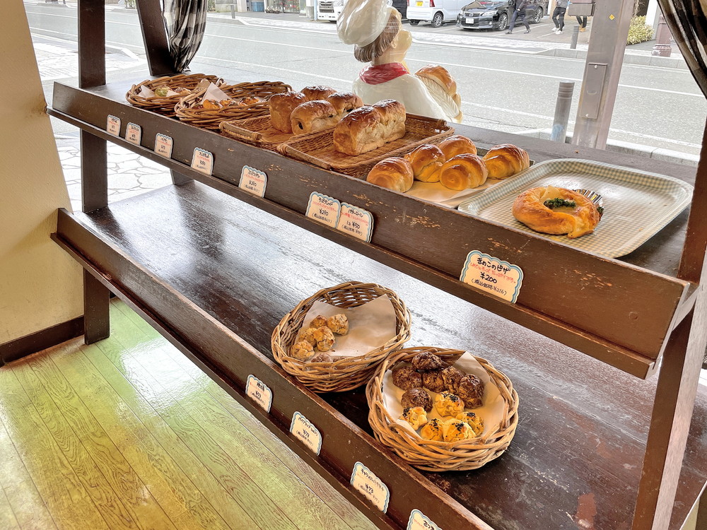 フィンズ-店内⑨