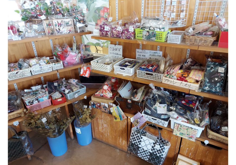 よってけポポラー特産品4