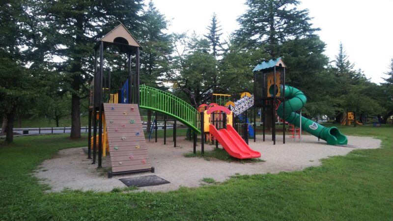 最上公園ー遊具１
