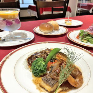 山形ランチレポ プチノエル 山形市七日町 本格的な料理を気軽にいただけるレストラン やまがたぐらし