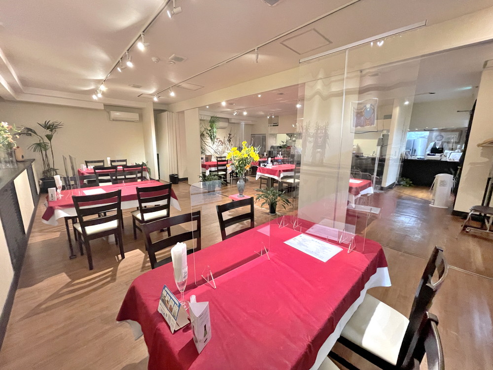 西洋料理TANAKA-店内