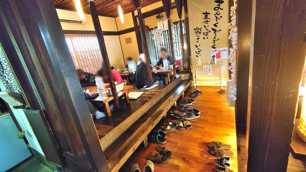 麺屋かぐら-店内3