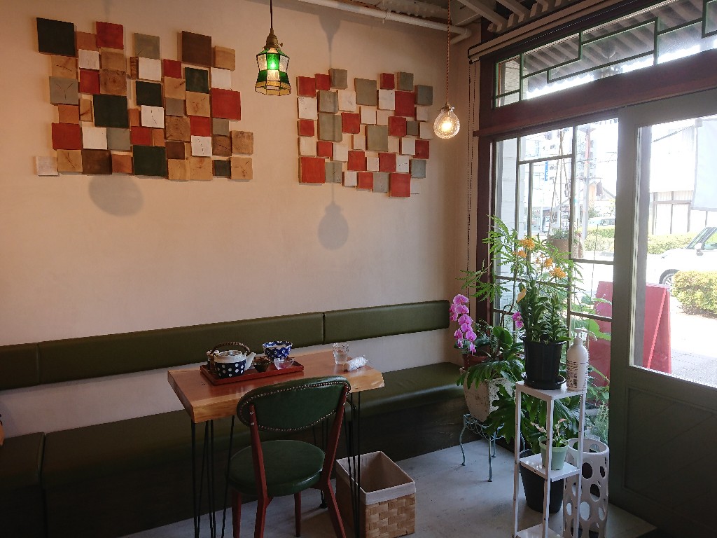 リトルビット店内３_copy_1024x768