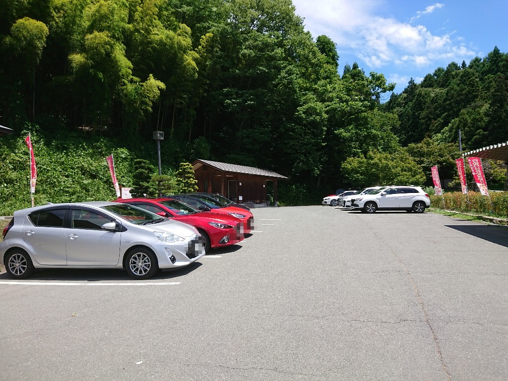 じゃがらむら天友庵　駐車場_copy_1024x768