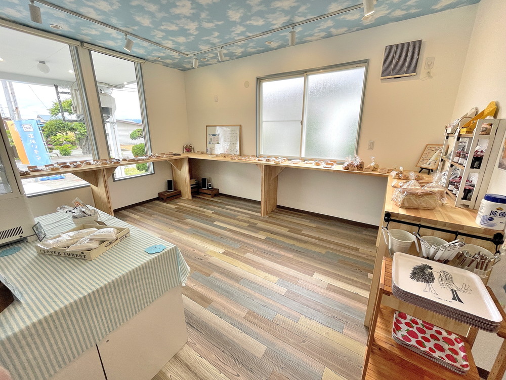 あおいそら-店内①