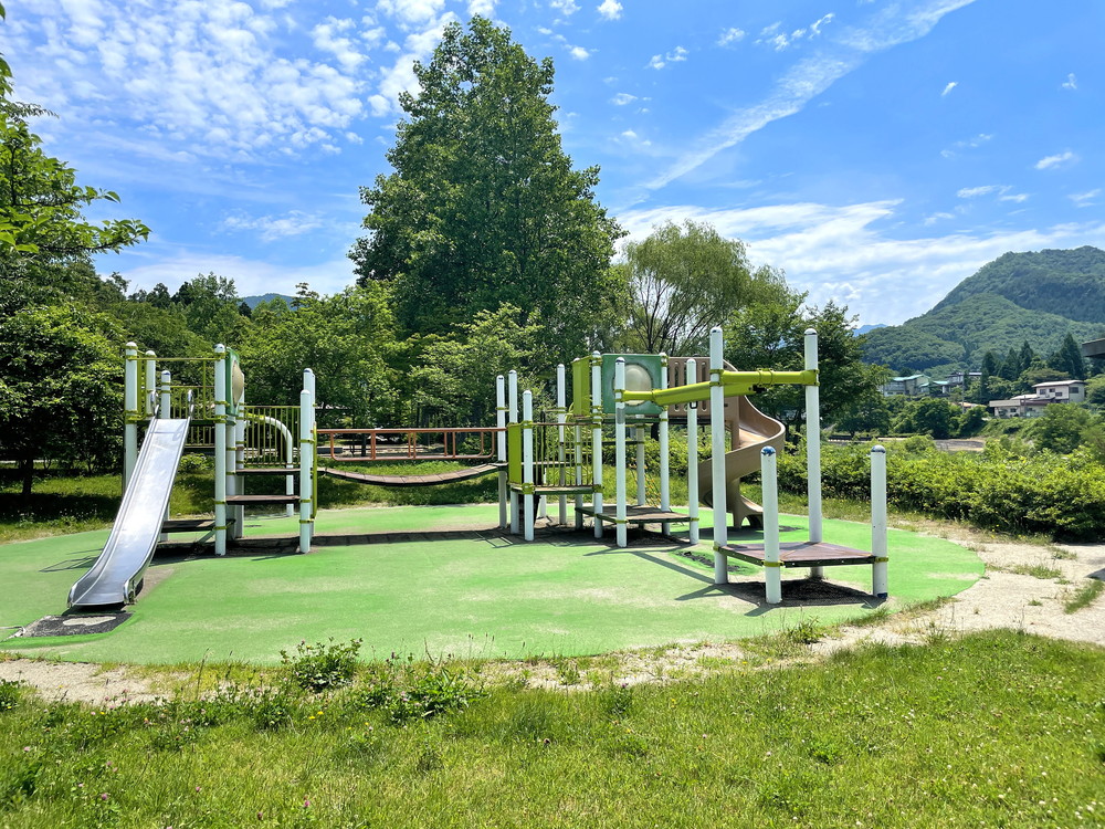 馬見ヶ崎川-釈迦堂河畔広場-公園3