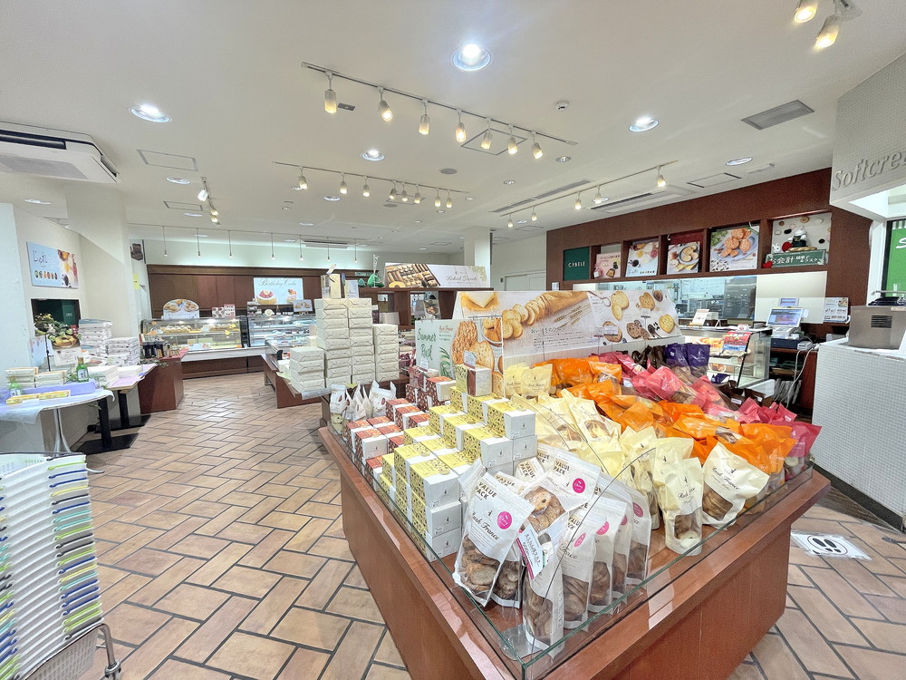 シベール-スイーツ店内①