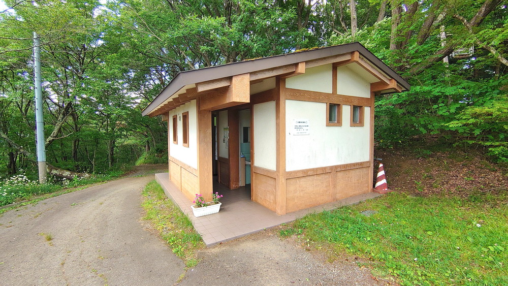 西蔵王公園-展望広場-お手洗い